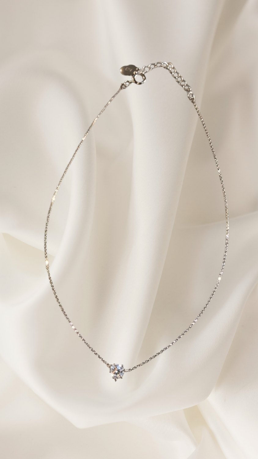Collier Asma