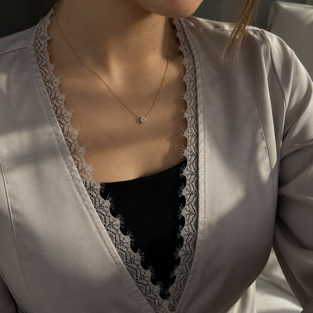 Collier Nora porté